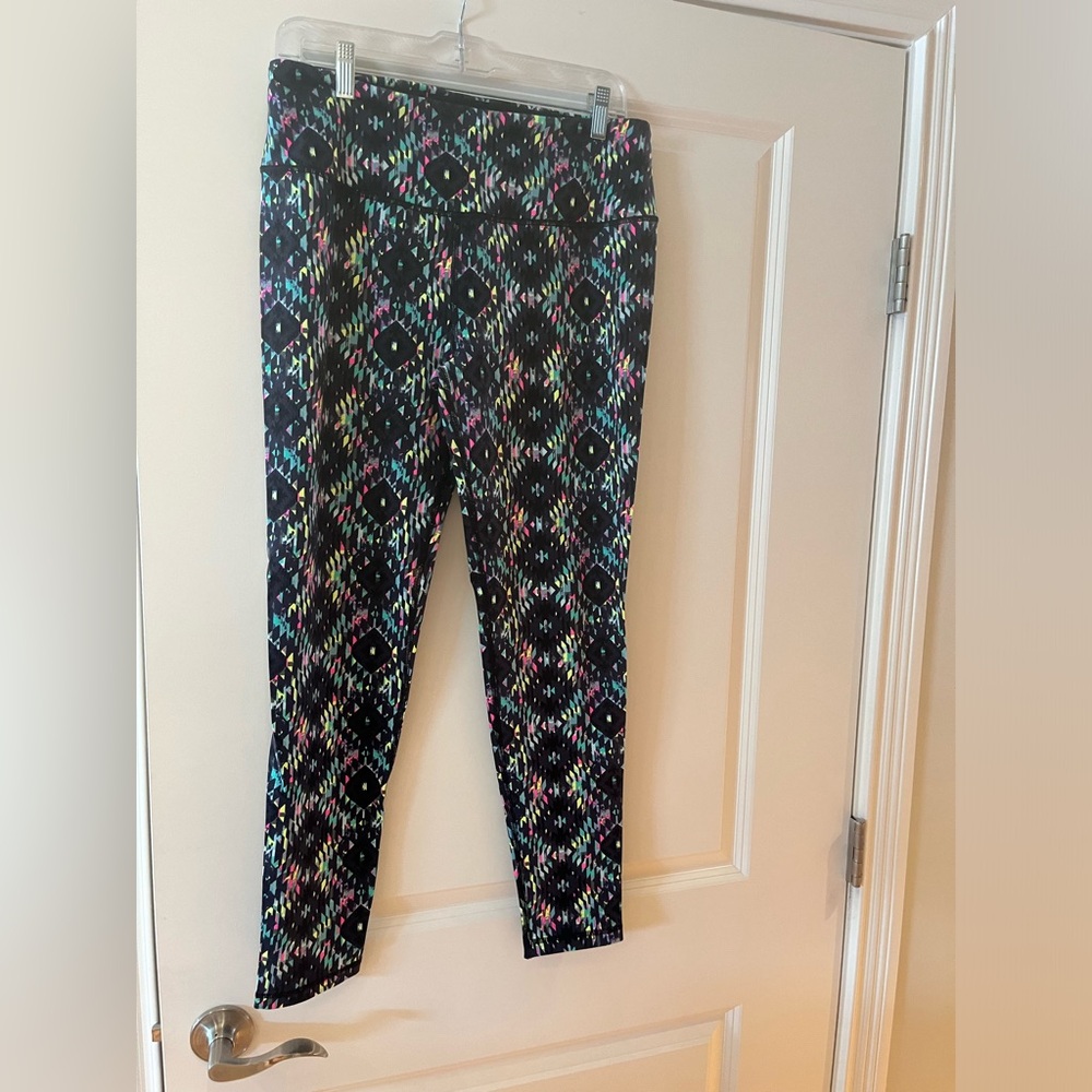 VSX workout leggings